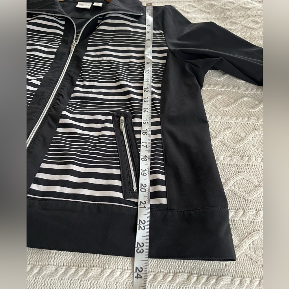 Sale! Chico’s Black & White Lightweight Jacket Zipper Women’s Size Large - Picture 12 of 16